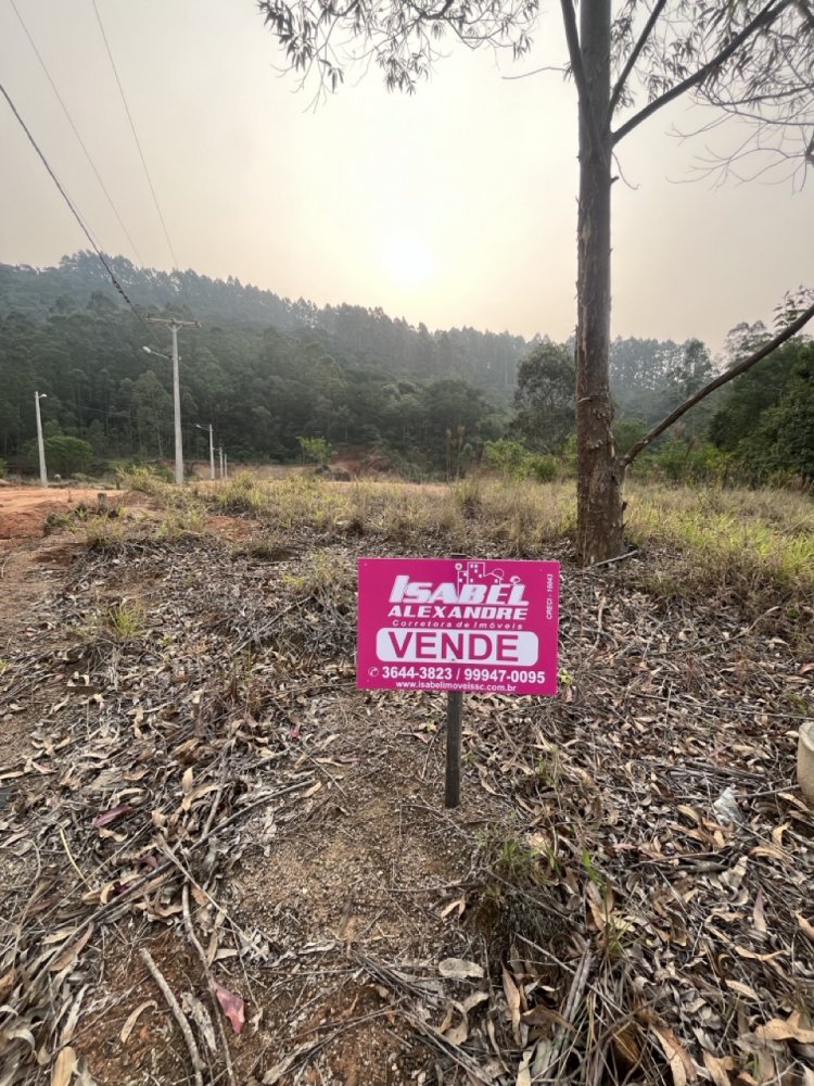 Terreno - Venda - Centro - Armazm - SC
