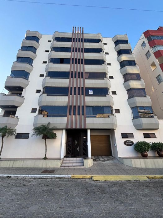 Apartamento - Aluguel - Mar Grosso - Laguna - SC